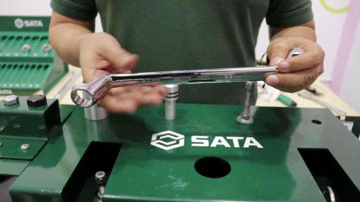 Llave Corona acodada con Ángulo | Sata Tools Colombia