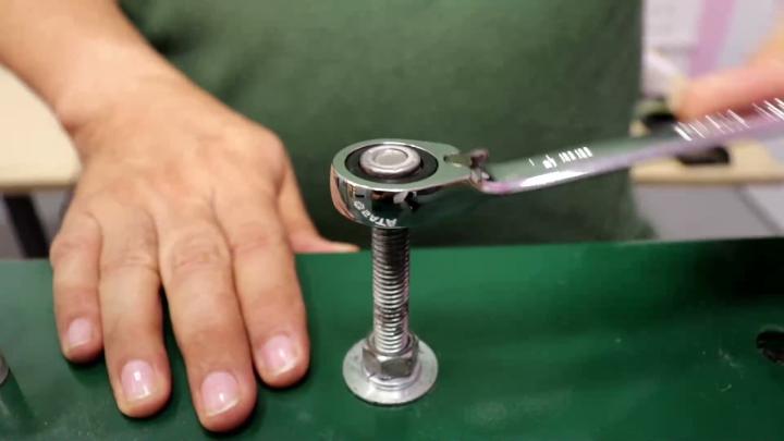 Llave Ratchet Reversible | Sata Tools Colombia